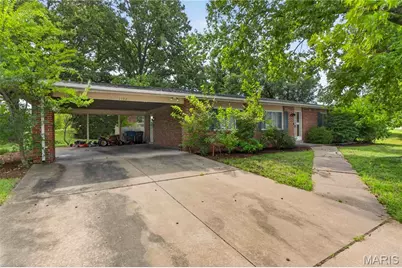 1152 Indian Meadows Drive, Saint Louis, MO 63132 - Photo 2