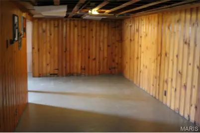 9120 Gast Place, Saint Louis, MO 63137 - Photo 22
