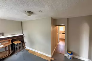 1215 Gruner Pl, Pagedale, MO 63133 - Photo 6