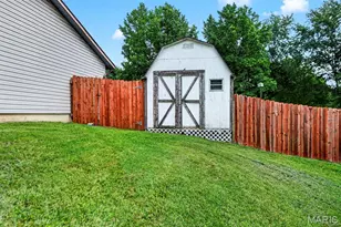 20 Sandalwood Ct, Saint Charles, MO 63304 - Photo 34