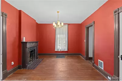 502 Carson Road, Saint Louis, MO 63135 - Photo 12
