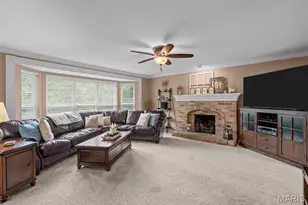 2535 Barrett Springs Dr, Ballwin, MO 63021 - Photo 12