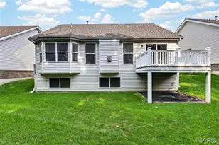415 Newport Dr, Saint Peters, MO 63376 - Photo 38