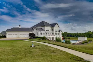 107 Bogey Creek Dr, Farmington, MO 63640 - Photo 2