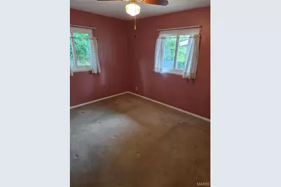 10519 Lilac Avenue, Saint Louis, MO 63137 - Photo 10