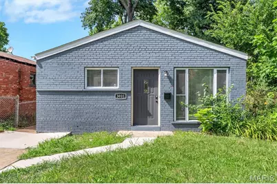 3021 Henrietta Street, Saint Louis, MO 63104 - Photo 1