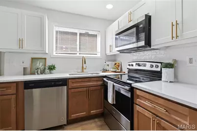 3021 Henrietta Street, Saint Louis, MO 63104 - Photo 10