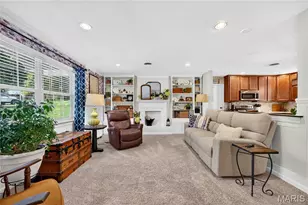 802 Barbara Pl, Saint Charles, MO 63366 - Photo 6
