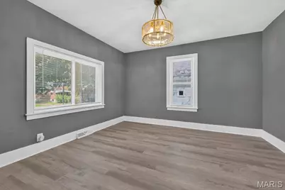 8803 Alva Avenue, Saint Louis, MO 63121 - Photo 6