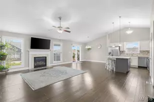2347 Fire Crest Ct, Washington, MO 63090 - Photo 10