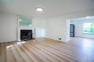 1036 Groby Rd, University City, MO 63130 - Photo 8
