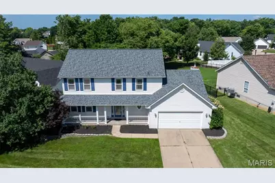 37 Meadow Spring Drive, Saint Charles, MO 63303 - Photo 2