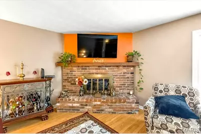 5661 Chalet Hill Drive, Saint Louis, MO 63129 - Photo 16
