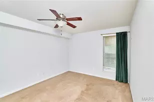 1937 Greenpoint Dr, Kirkwood, MO 63122 - Photo 28
