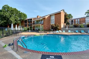 1937 Greenpoint Dr, Kirkwood, MO 63122 - Photo 44