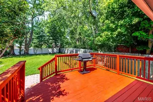 9051 Burton Ave, Overland, MO 63114 - Photo 34