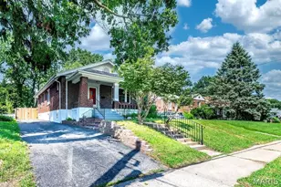 9051 Burton Ave, Overland, MO 63114 - Photo 4