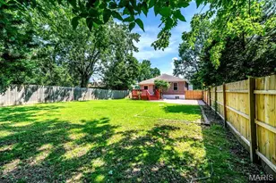 9051 Burton Ave, Overland, MO 63114 - Photo 42