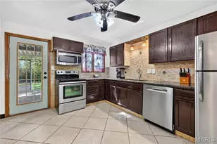 408 Oak Ave, Saint Charles, MO 63301 - Photo 14
