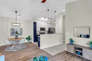 33 Kassebaum Ln, Saint Louis, MO 63129 - Photo 6