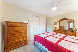 454 Lambeth Ln, Saint Louis, MO 63125 - Photo 20