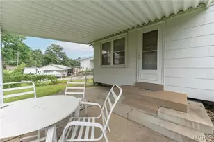 454 Lambeth Ln, Saint Louis, MO 63125 - Photo 36