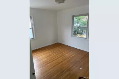 244 Presley Drive, Saint Louis, MO 63137 - Photo 8
