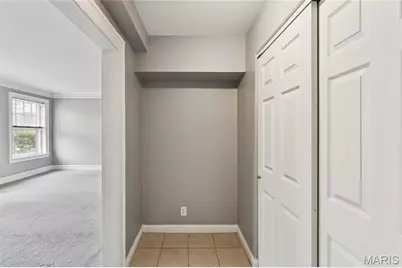 5510 Waterman Boulevard #201, Saint Louis, MO 63112 - Photo 6