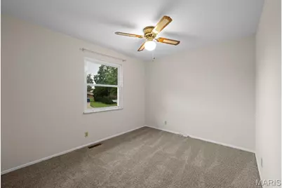 2245 Teakwood Manor Drive, Florissant, MO 63031 - Photo 10