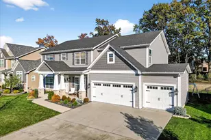 415 Filipp Ln, Lake Saint Louis, MO 63367 - Photo 2