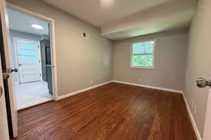 4828 Reavis Barracks Rd, Unincorporated, MO 63123 - Photo 8