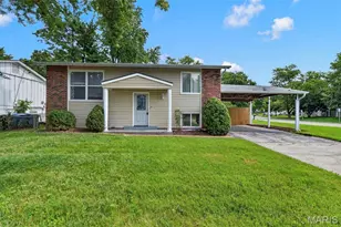 12005 Glenpark Dr, Maryland Heights, MO 63043 - Photo 1