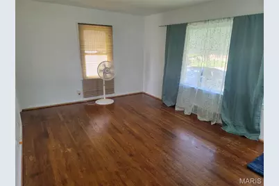 7316 Stolle Street, Saint Louis, MO 63116 - Photo 4