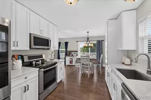 2004 Teresa Fields Ln, Lake Saint Louis, MO 63367 - Photo 22
