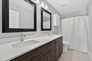 2004 Teresa Fields Ln, Lake Saint Louis, MO 63367 - Photo 30