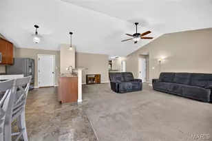 443 Jockeys Run, Wentzville, MO 63385 - Photo 6
