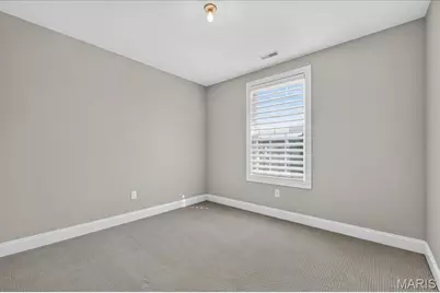8013 Central Park Drive, Richmond Heights, MO 63117 - Photo 28