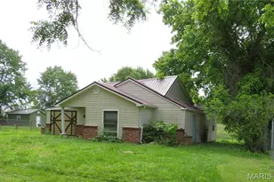 90 W Bluebird Ln, Leasburg, MO 65535 - Photo 2