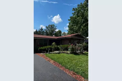 1203 Orchard Lakes Drive, Saint Louis, MO 63146 - Photo 2