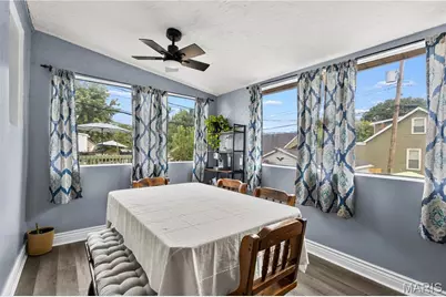 5722 Morganford Road, Saint Louis, MO 63116 - Photo 8