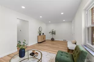 5676 Marquette Ave, Saint Louis, MO 63139 - Photo 4