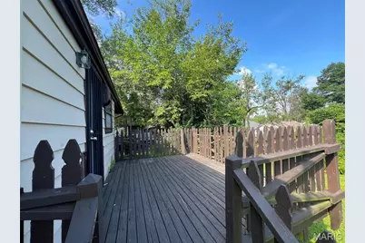 10441 Spring Garden Drive, Saint Louis, MO 63137 - Photo 10
