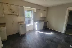 3719 Neosho St, Saint Louis, MO 63116 - Photo 6