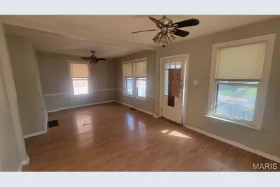 3719 Neosho Street, Saint Louis, MO 63116 - Photo 2