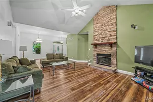 3891 E Lindberg Rd, Cuba, MO 65453 - Photo 6