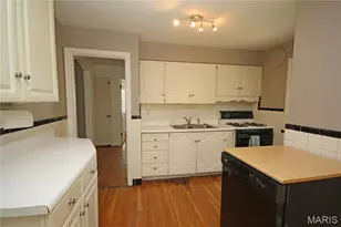 986 Woodbine Dr, Crestwood, MO 63126 - Photo 6