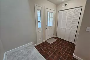 17097 Sandalwood Creek Dr, Wildwood, MO 63038 - Photo 2
