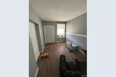 4021 Green Lea Place, Saint Louis, MO 63107 - Photo 6