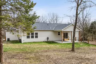 619 N Ethlyn Rd, Winfield, MO 63389 - Photo 16