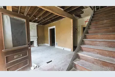 3444 Arsenal Street, Saint Louis, MO 63118 - Photo 2